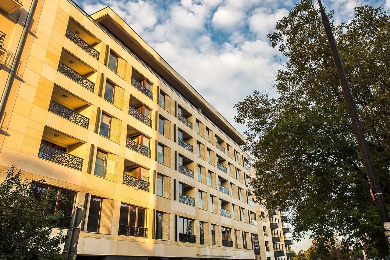 P&O Serviced Apartments Solec Varsovia Exterior foto