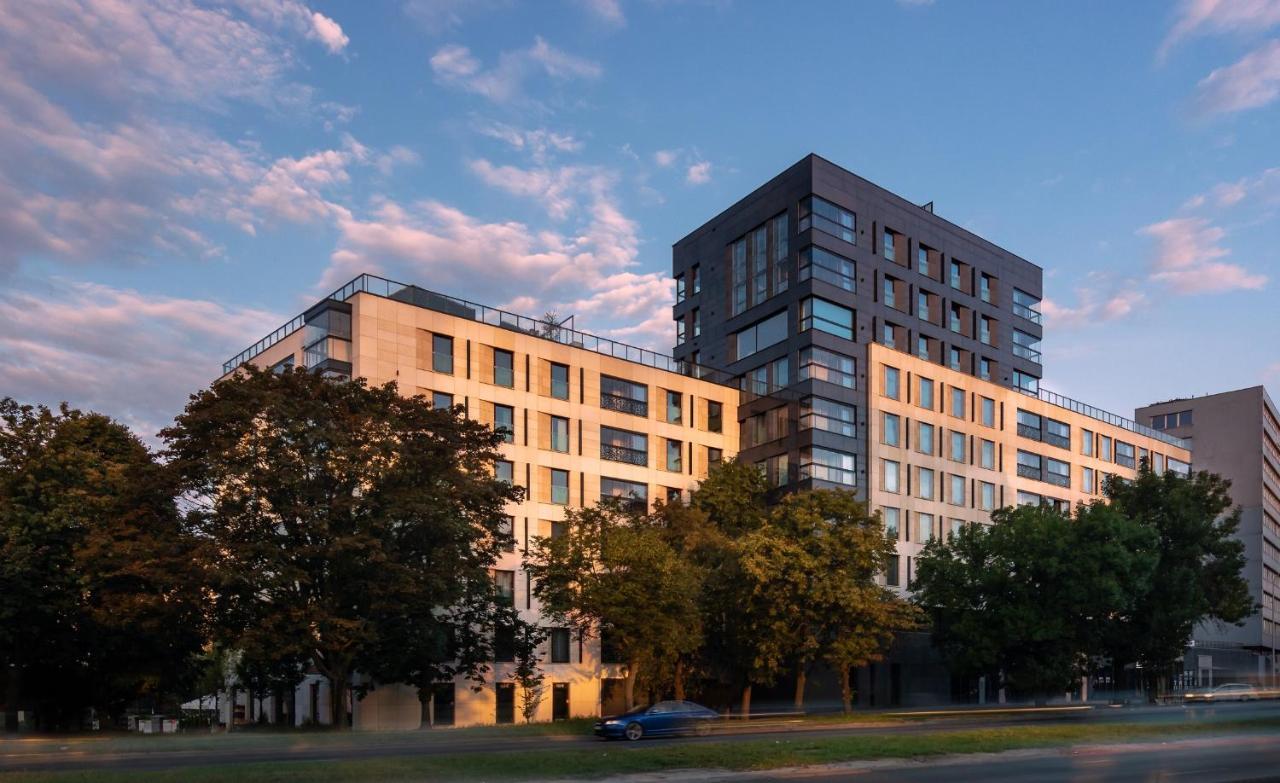P&O Serviced Apartments Solec Varsovia Exterior foto