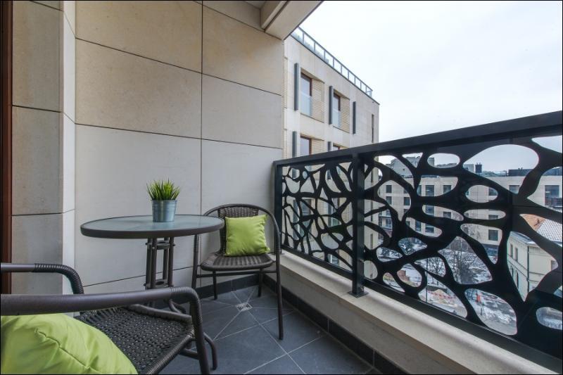 P&O Serviced Apartments Solec Varsovia Exterior foto