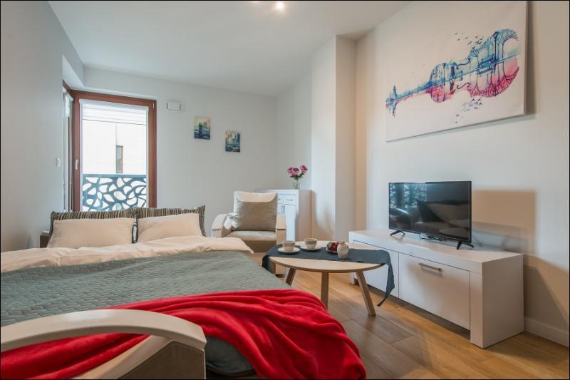P&O Serviced Apartments Solec Varsovia Exterior foto